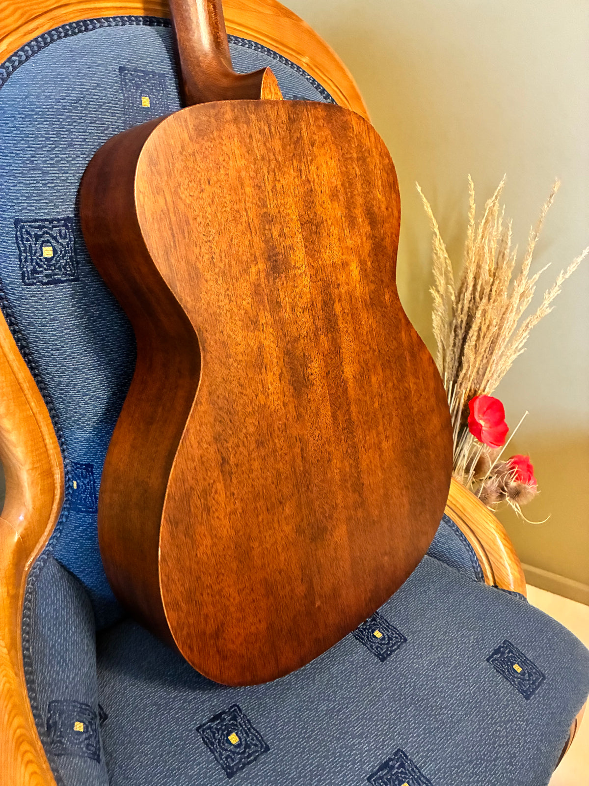 Martin 000-15M – All-Mahogany Acoustic Guitar (Pre-owned)