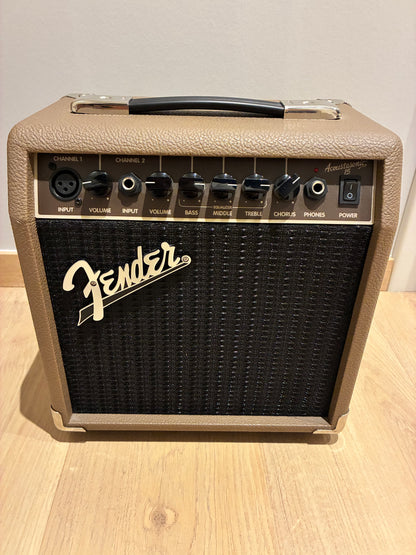 Fender Acoustasonic 15
