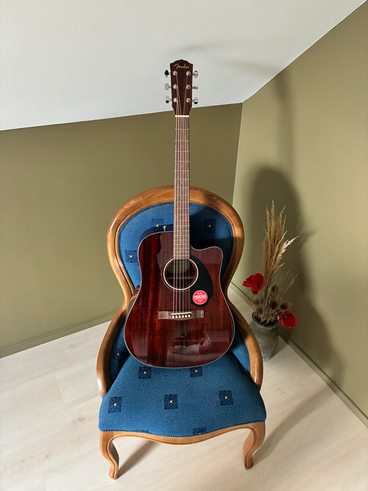 Fender CD-60SCE