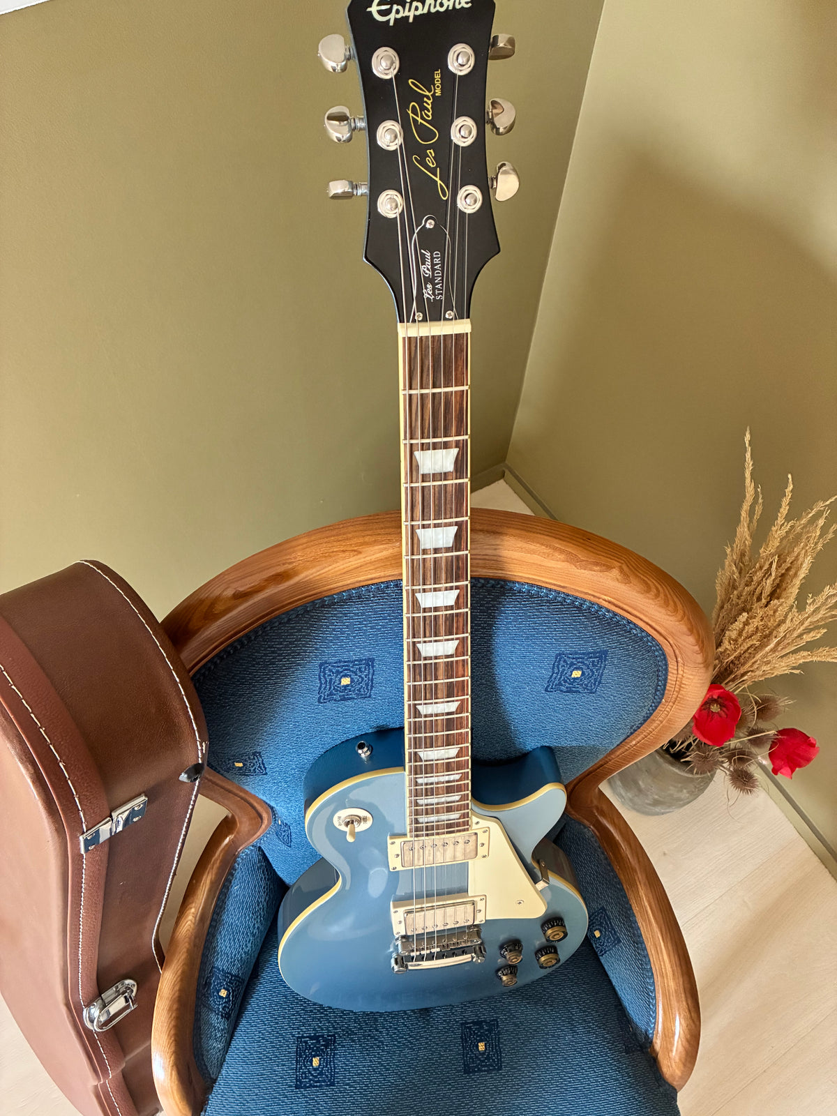 Epiphone LES PAUL Standard – Sky Blue Limited Edition