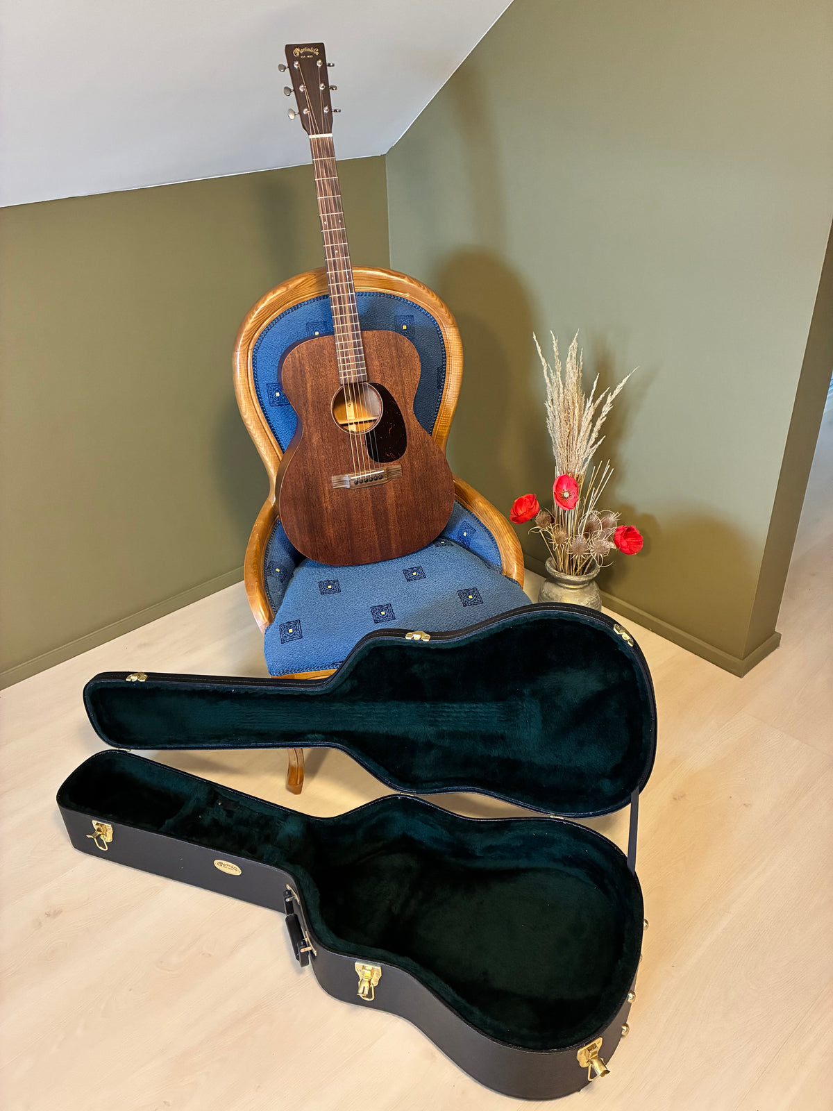 Martin 000-15M – All-Mahogany Acoustic Guitar (Pre-owned)